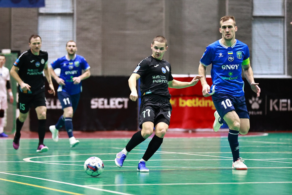 ХІТ – Фурнітура