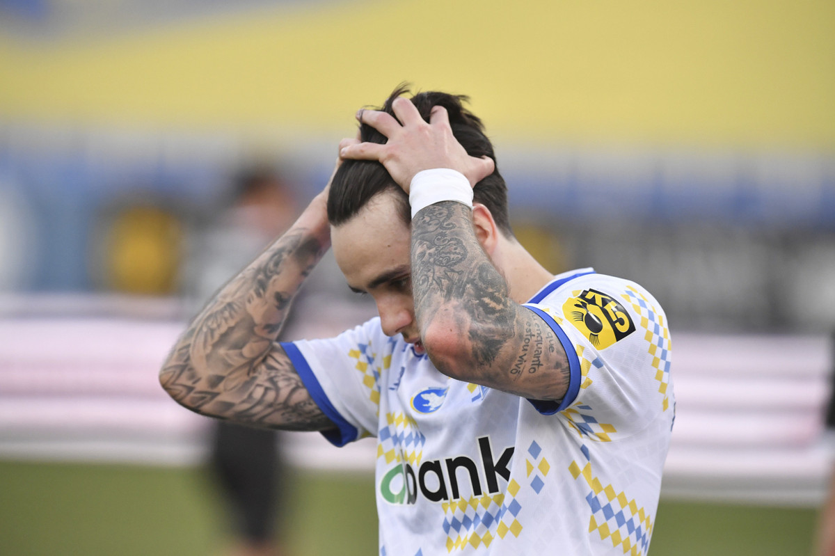 Микола Шапаренко