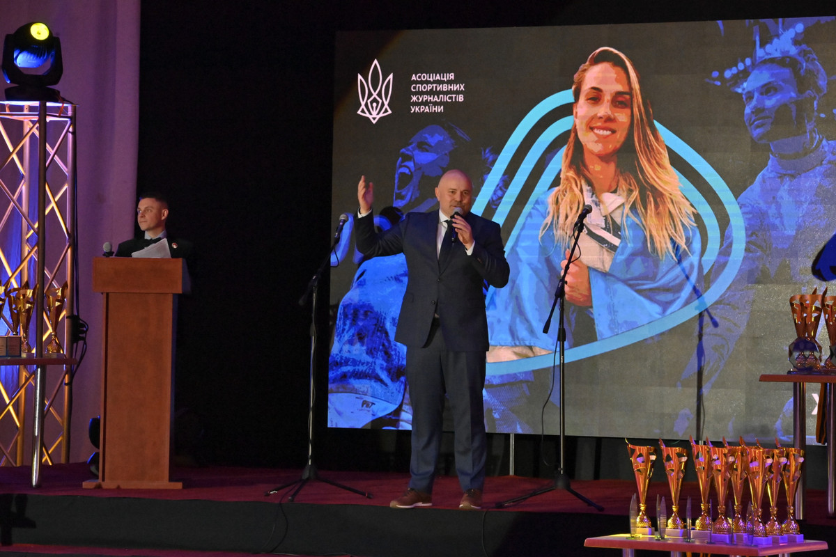 Олександр Гливинський під час церемонії Ukraine Best Athletes/Ukraine Sport Media Award 2023 року