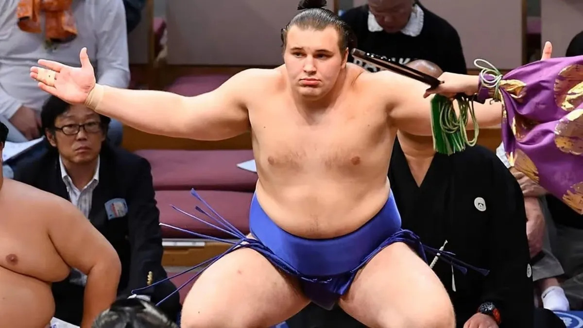 Даниил Явгусишин (Аонисики Арата)