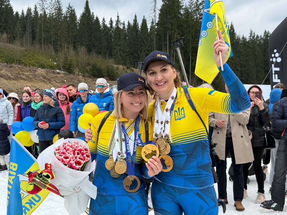 Віта Семеренко та Олена Підгрушна