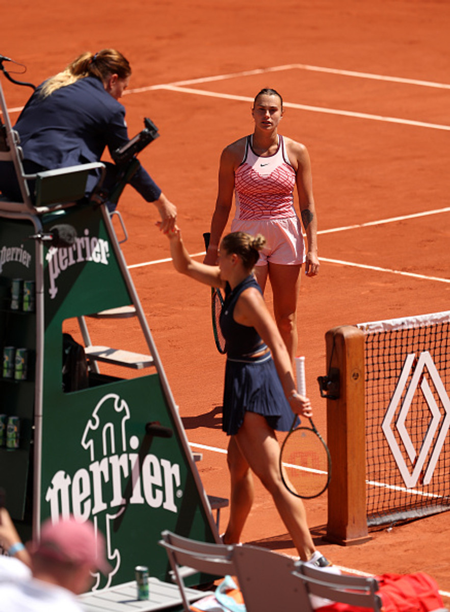 Марта Костюк отказывается пожимать руку Арине Сабаленко