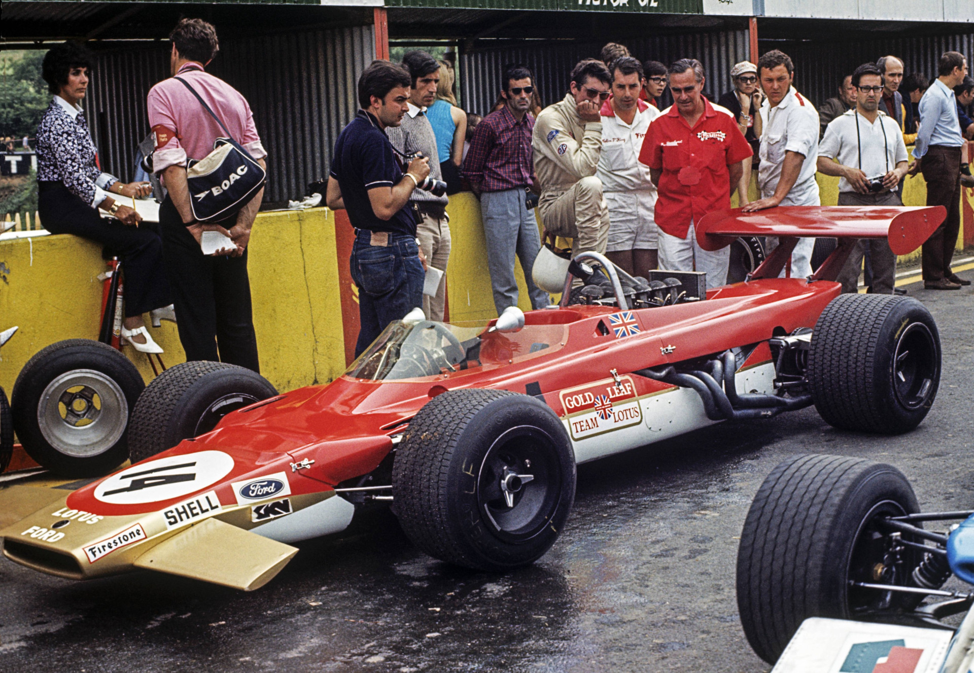 Полноприводный Лотус 63