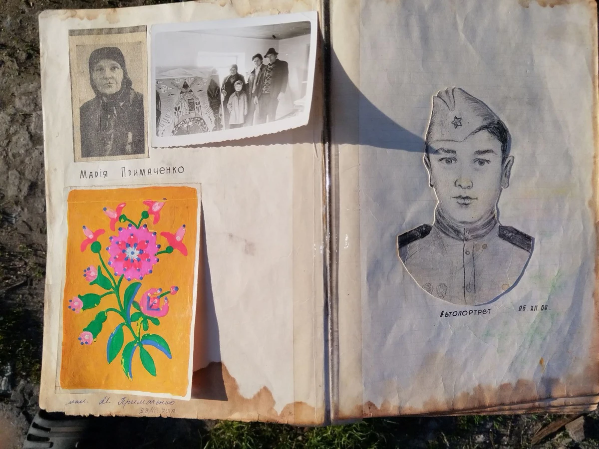 Я був улюбленим учнем, вона так казала. Навіть під час моєї служби в армії, Марія Оксентіївна малювала для мене листівки, — згадує Василь Іванович