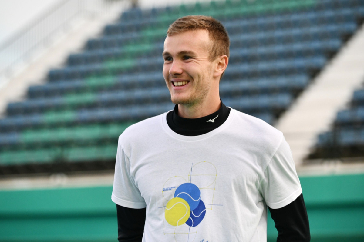 Тенісист збріної України Віталій Сачко