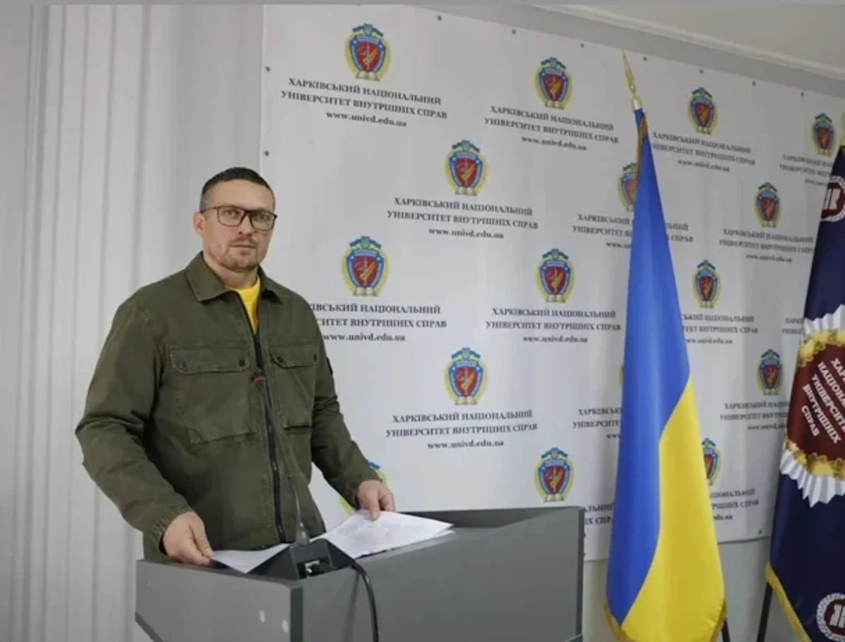Александр Усик на защите диссертации