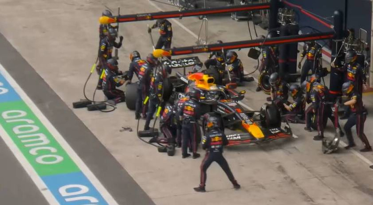 Зайвий піт-стоп Макса Ферстаппена на Гран-прі Сан-Пауло