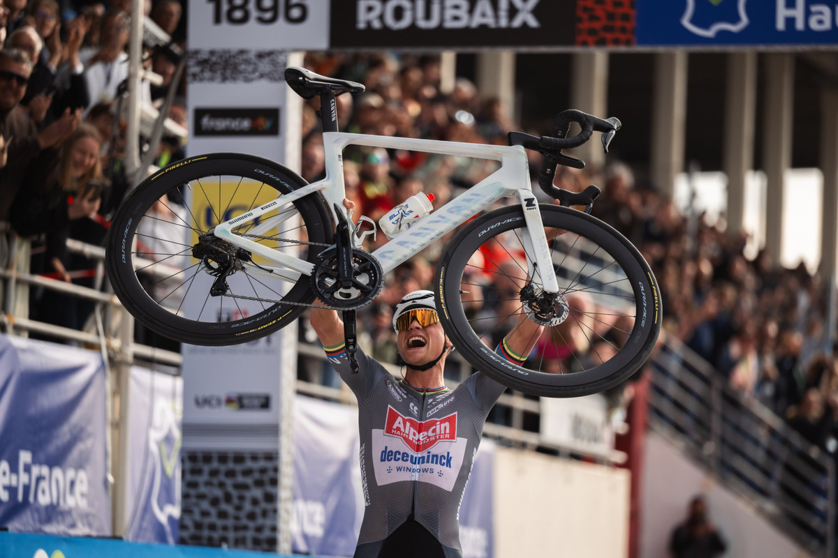 Матье Ван дер Пул