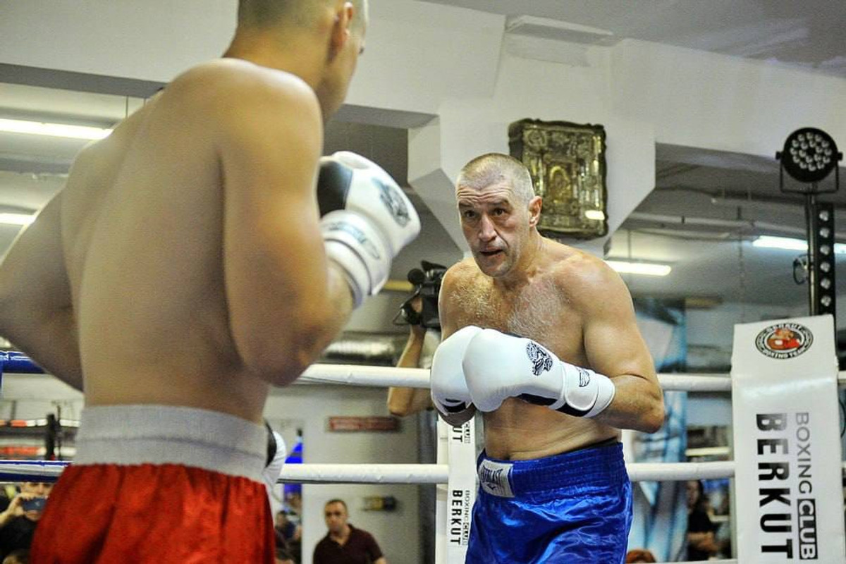 Ігор Пилипенко (справа)