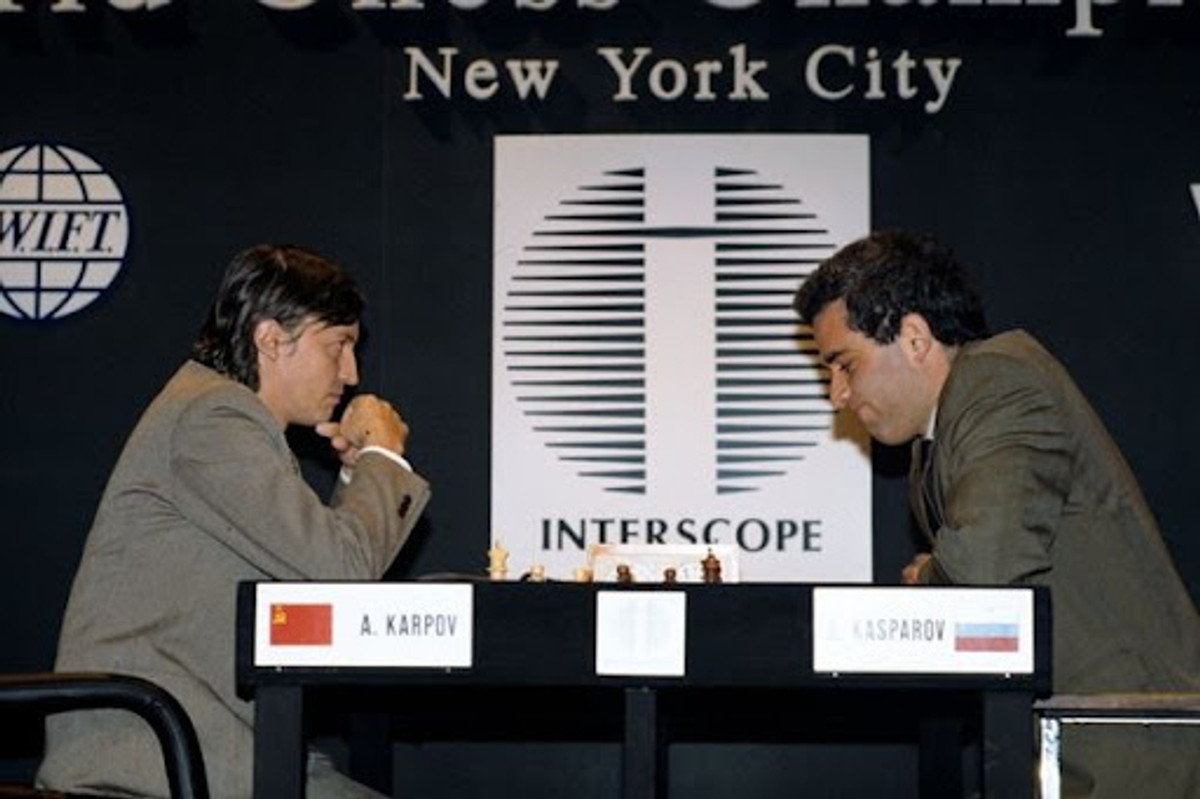 Карпов проти Каспарова