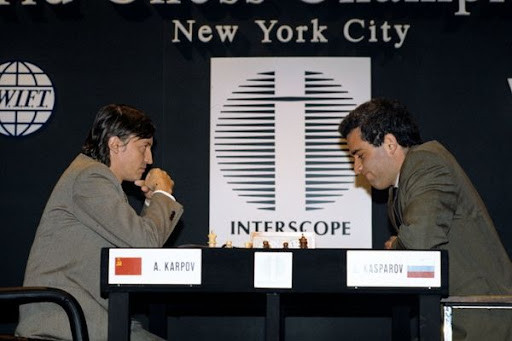 Карпов проти Каспарова