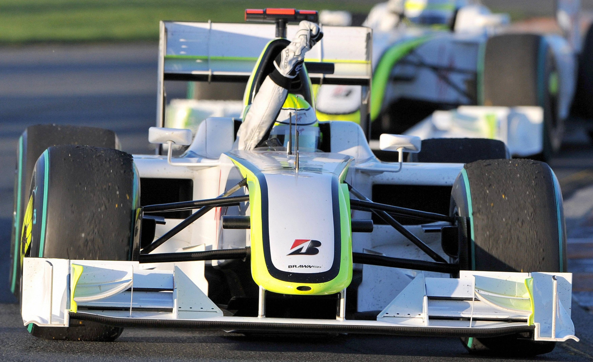 Дженсон Баттон за кермом боліда Браун GP