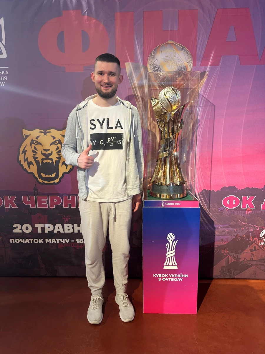 Микола, однокласник Андрія Ярмоленка