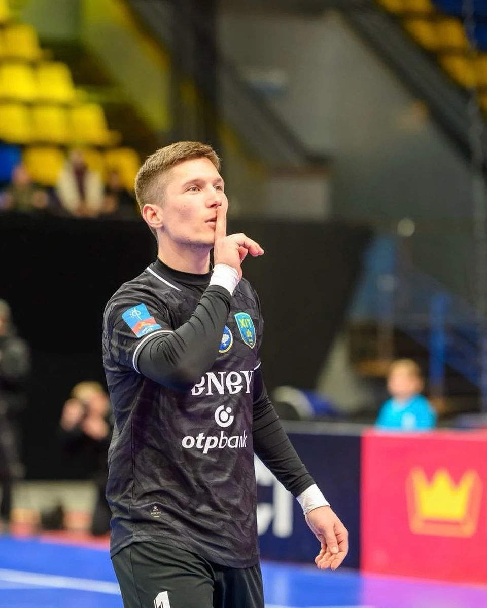Олександр Кравець