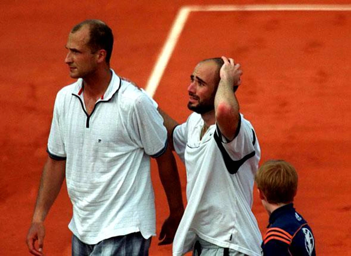 Ролан Гаррос-1999. Финал. Андрей Медведев - Андре Агасси