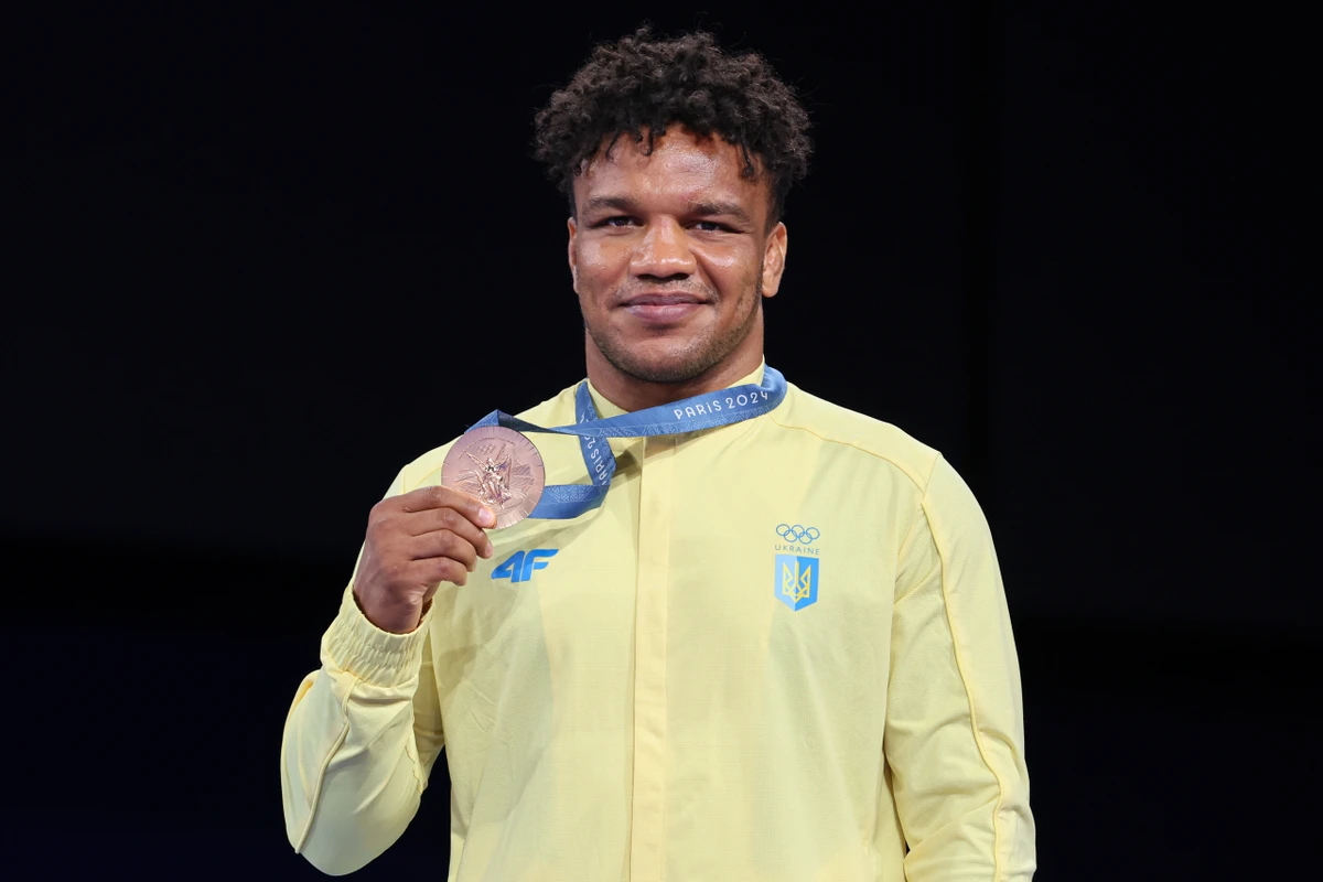 Олимпийский чемпион Жан Беленюк выиграл бронзу на Олимпийских играх 2024 года