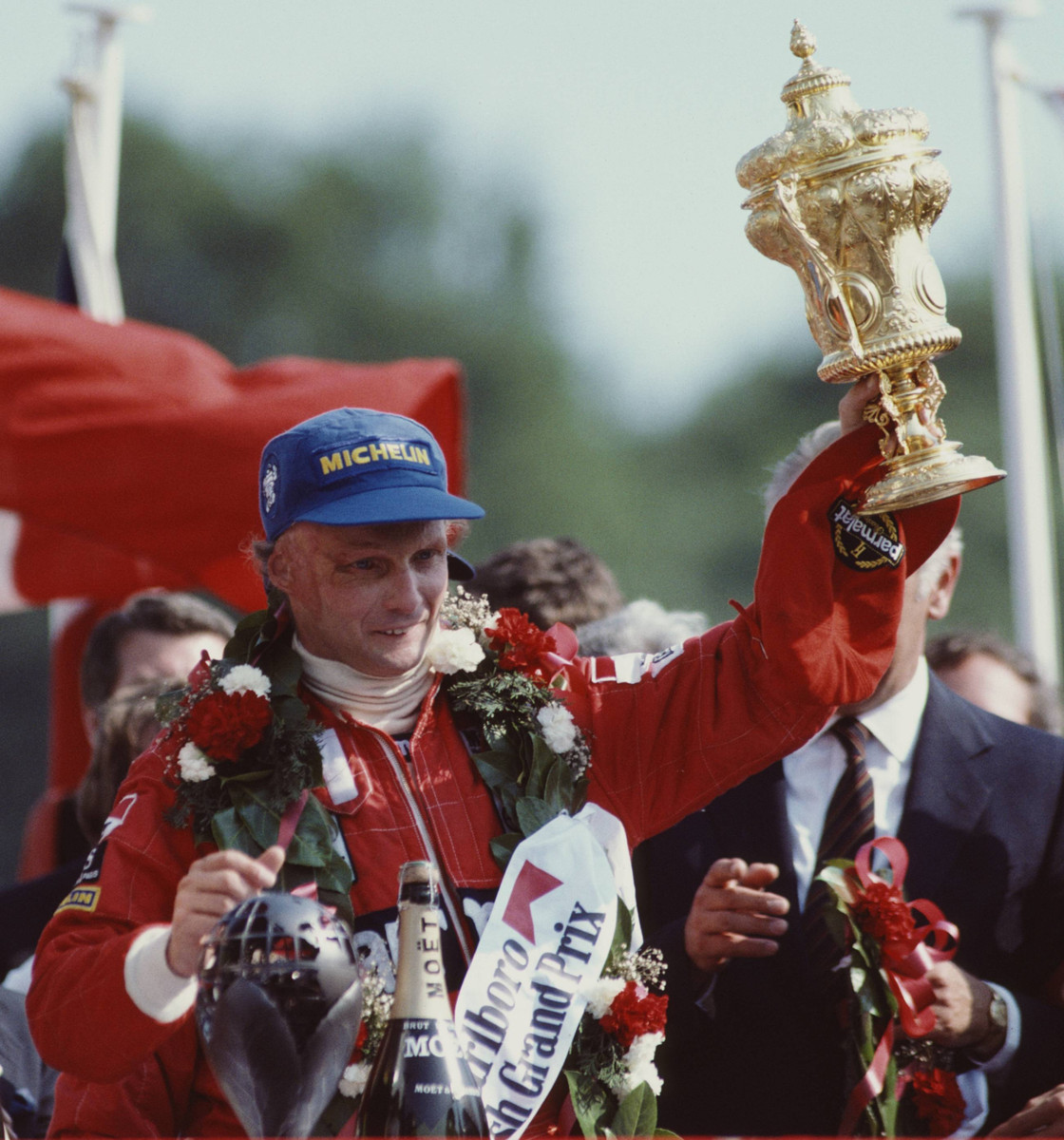 Ники Лауда на подиуме Гран-при Великобритании 1982