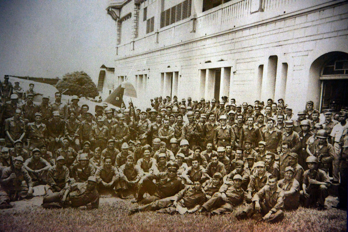 Солдати Північного командування Гондурасу перед тим, як взяти участь у 100-годинній війні – також відомій як Футбольна війна