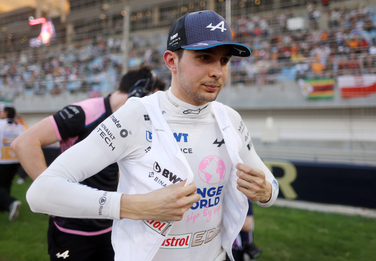 Эстебан Окон