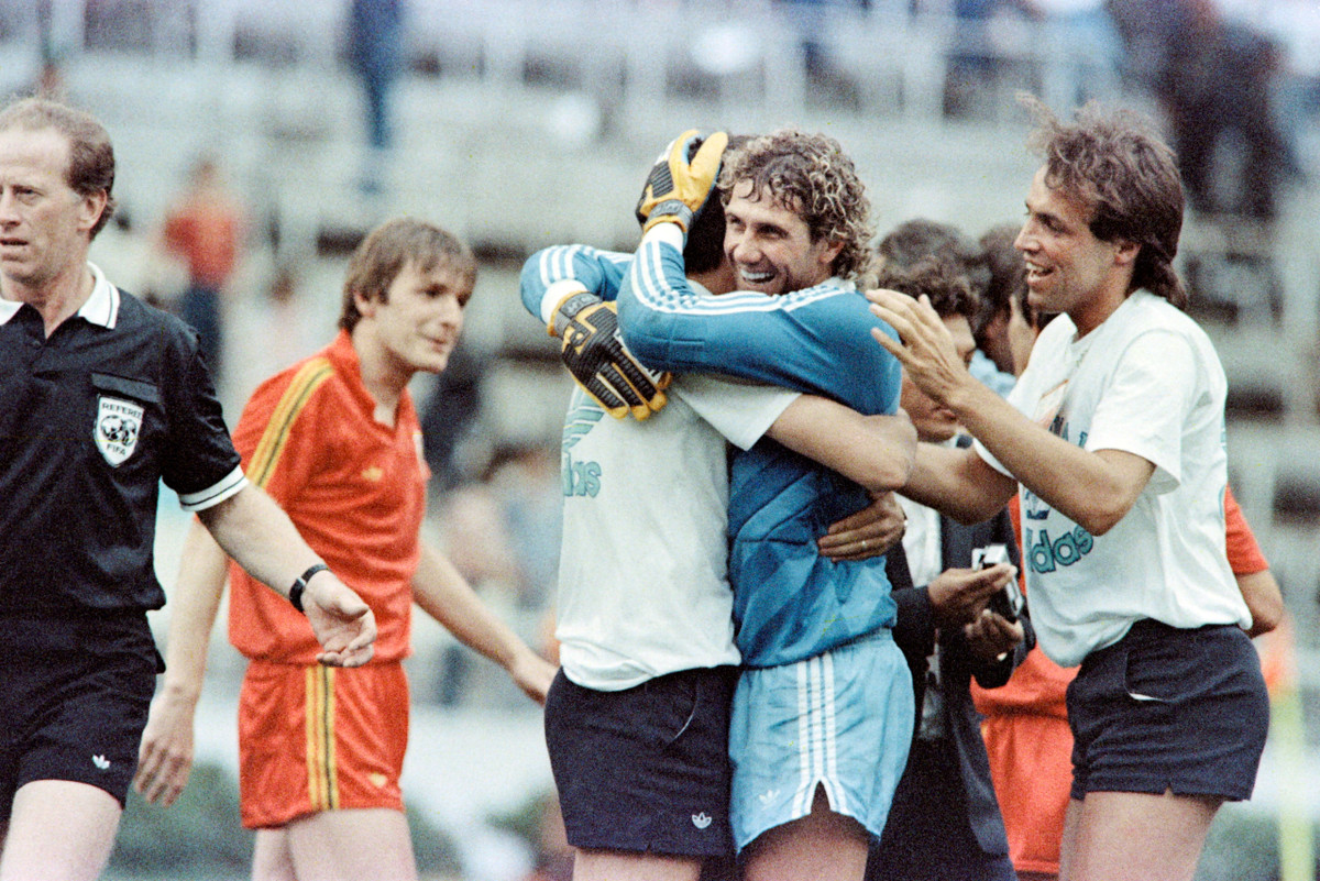 Партнери вітають Жан-Марі Пфаффа, Getty Images