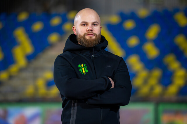 Анатолій Волков