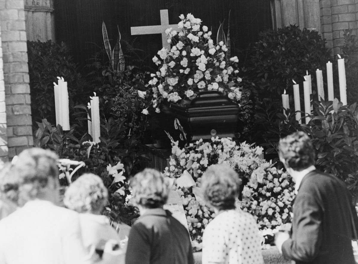 Похорон Йохена Ріндта