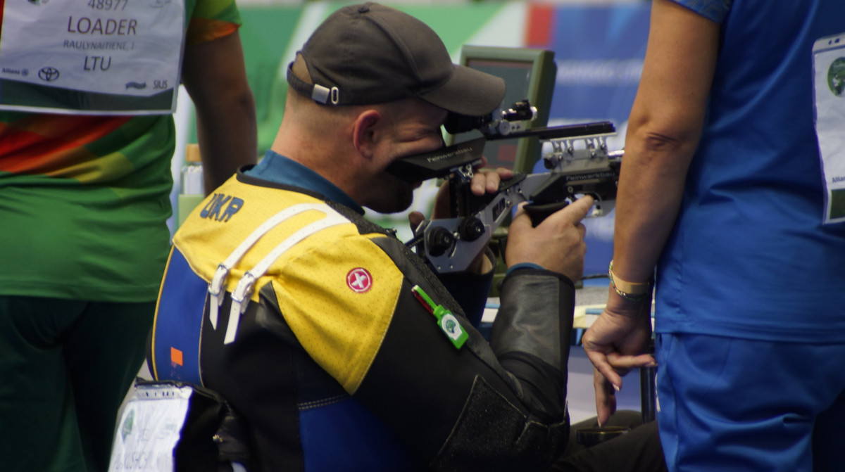 Віталій Плакущий