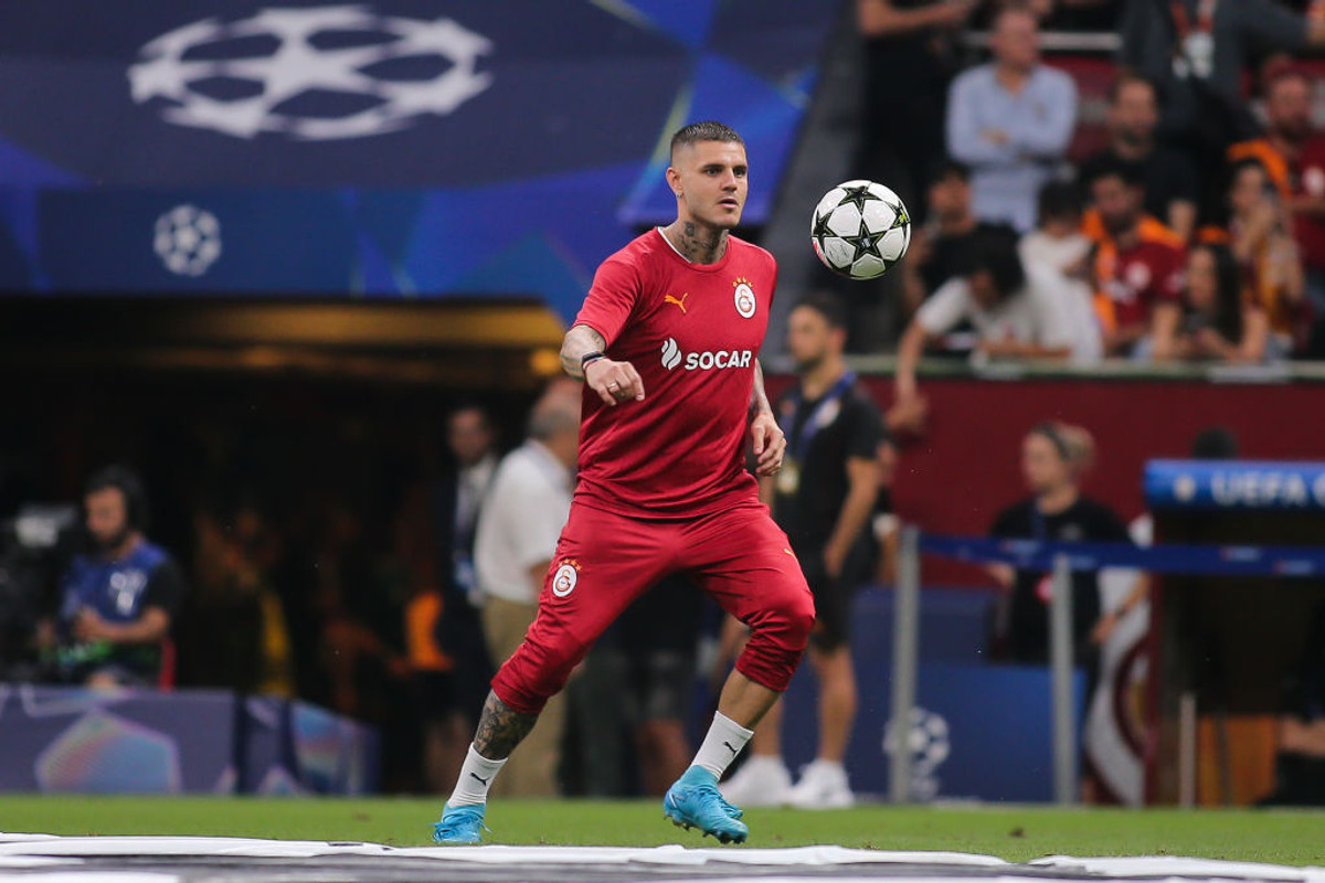 Мауро Икарди