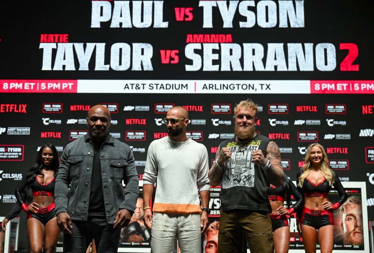 Майк Тайсон та Джейк Пол