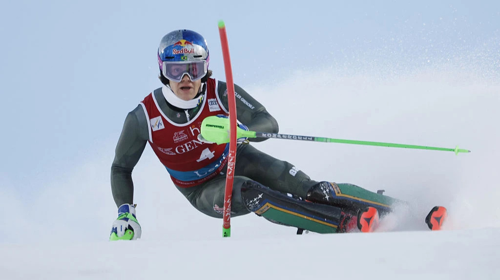 Лукас Бротен