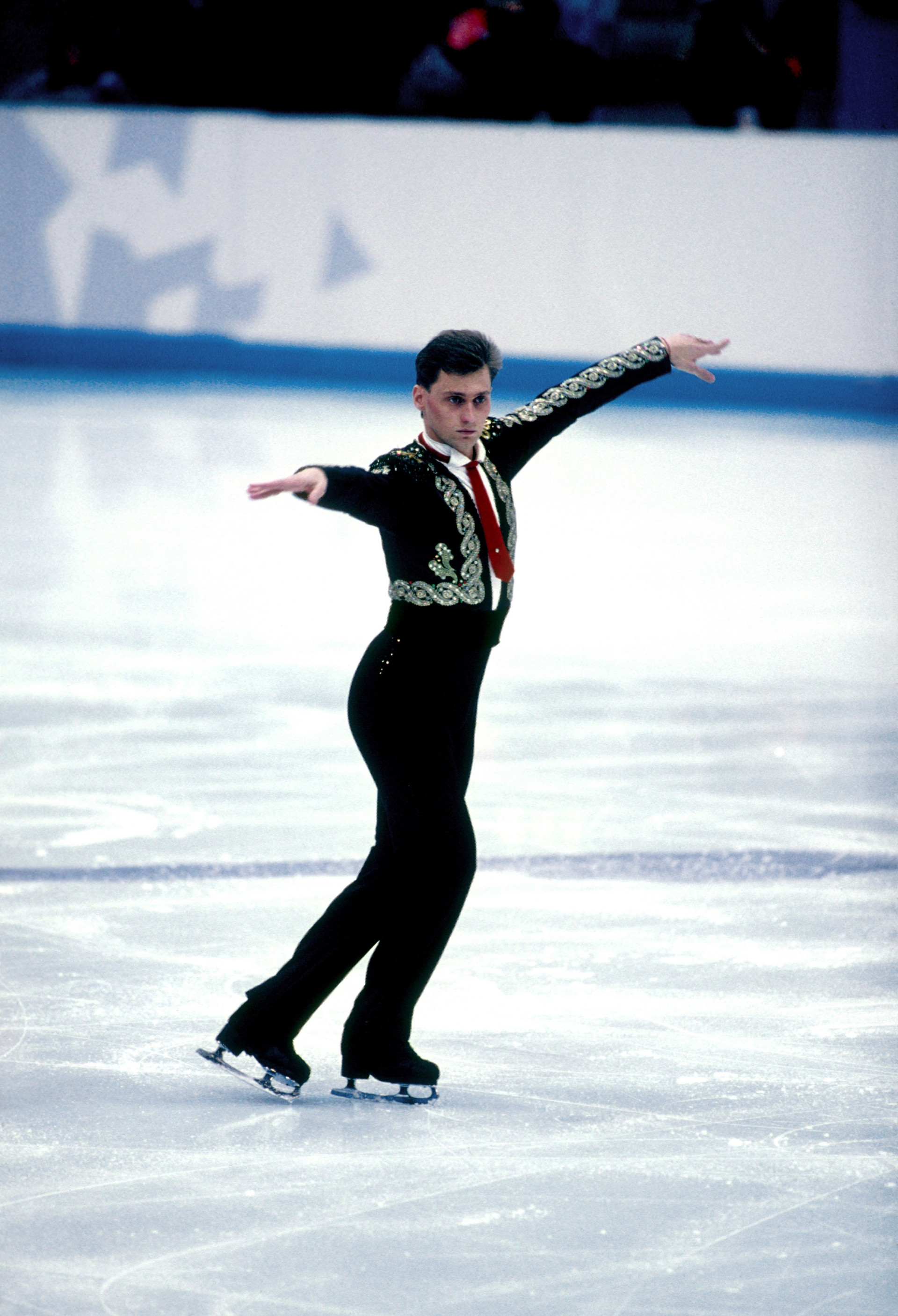 Виктор Петренко