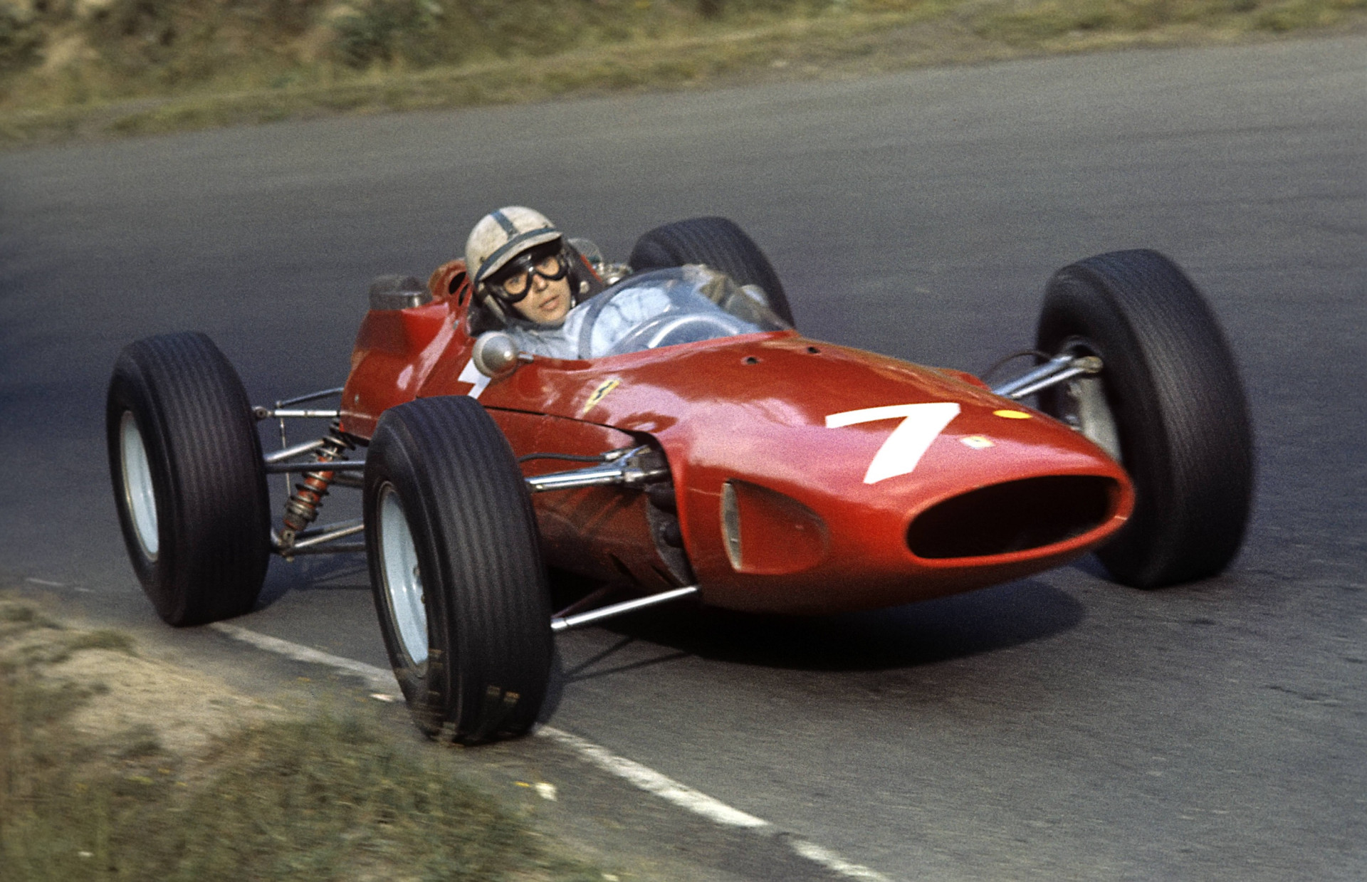 Джон Сертіз мчить до перемоги на Гран-прі Німеччини 1964 року