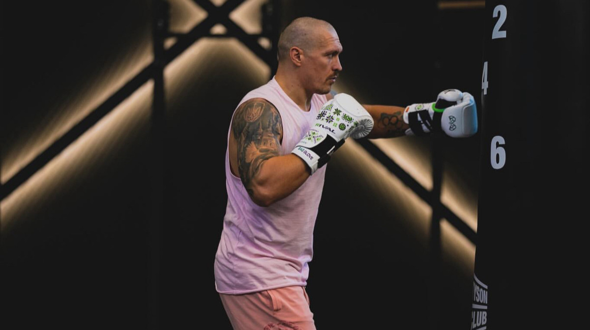 Олександр Усик