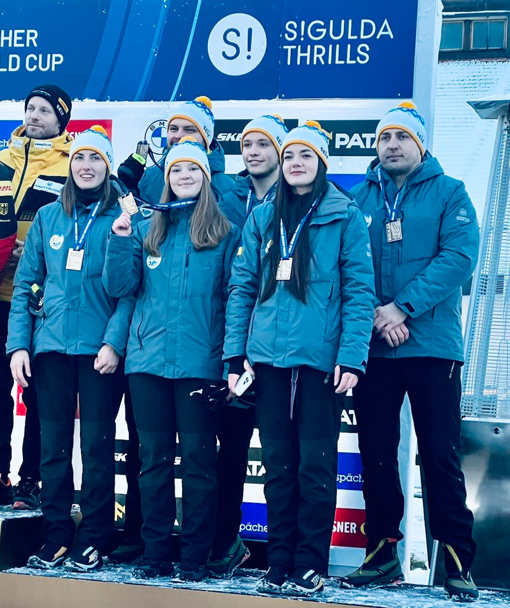 Збина Украины с бронзовыми медалями этапа Кубка мира