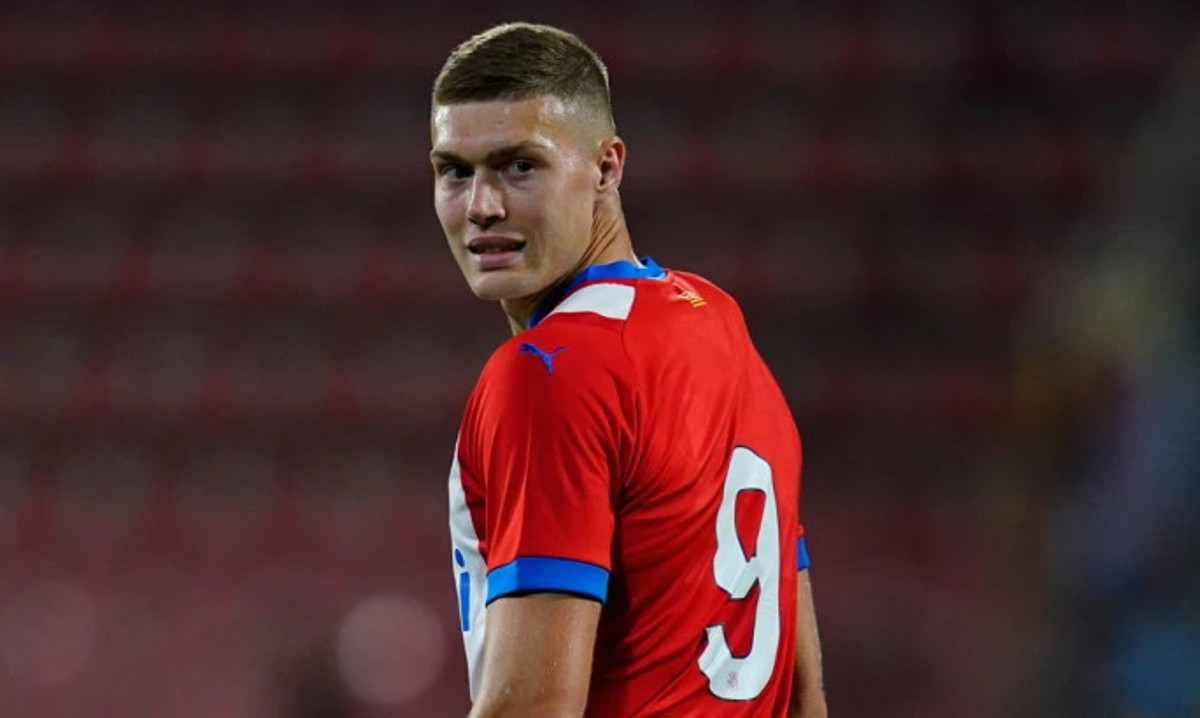 Артем Довбик у складі Жирони