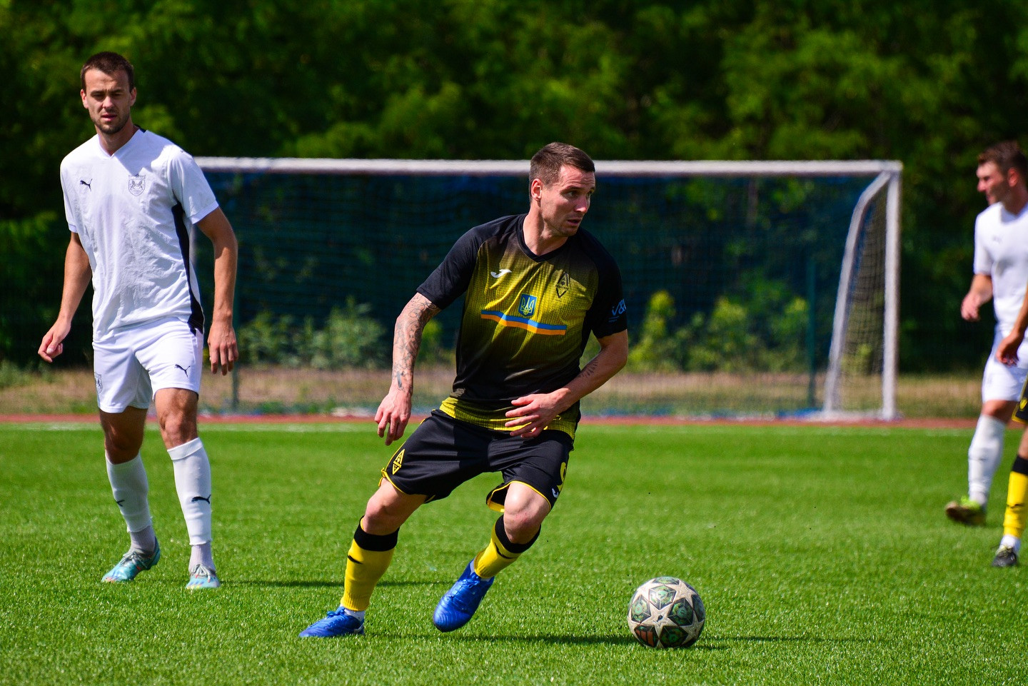 Денис Олійник