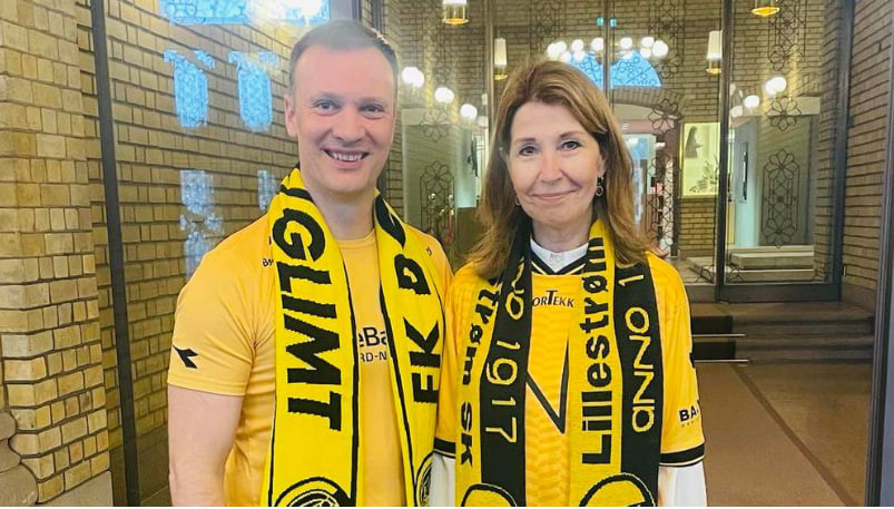 Члены Стортинга Борд Людвиг Торгайм и его коллега Турид Кристенсен