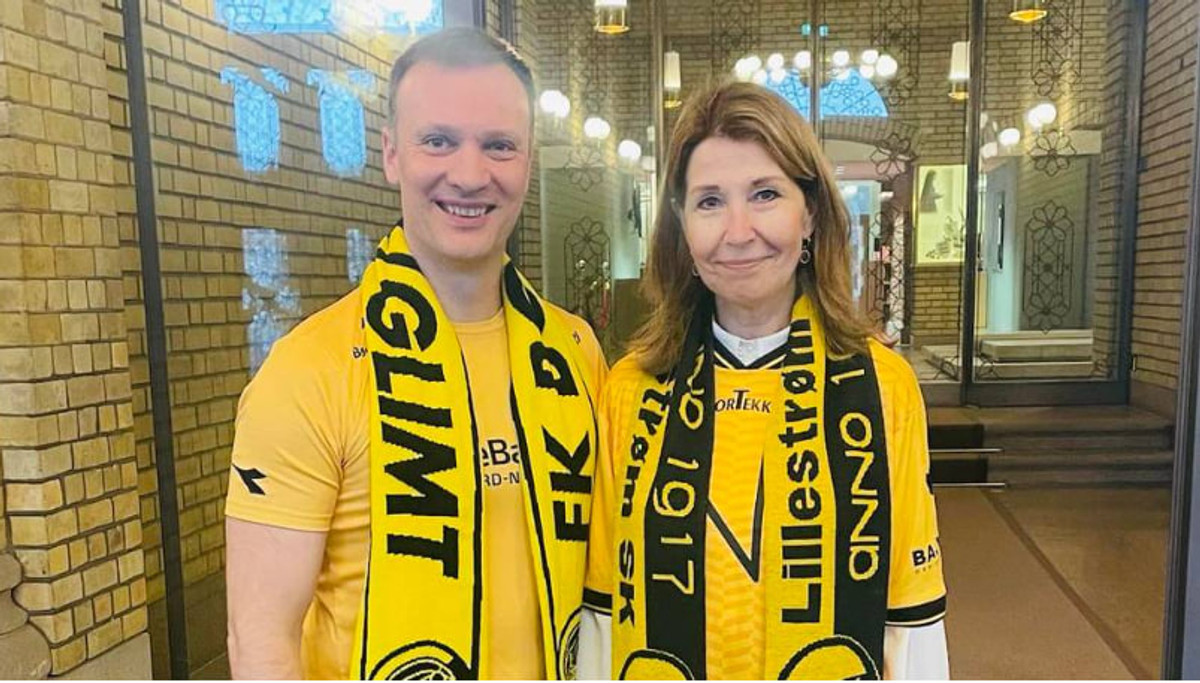 Члены Стортинга Борд Людвиг Торгайм и его коллега Турид Кристенсен