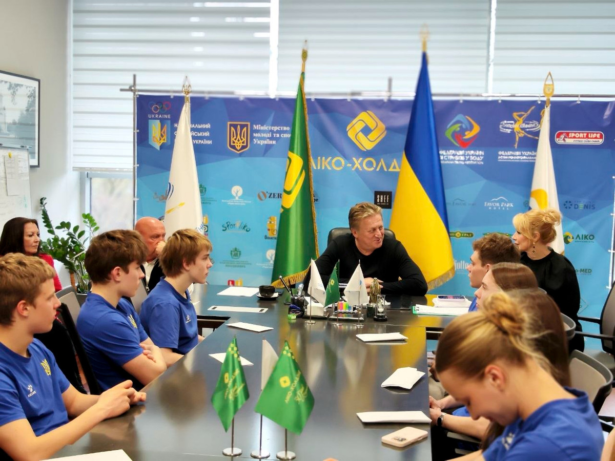 Зустріч Лисова із представниками збірної України