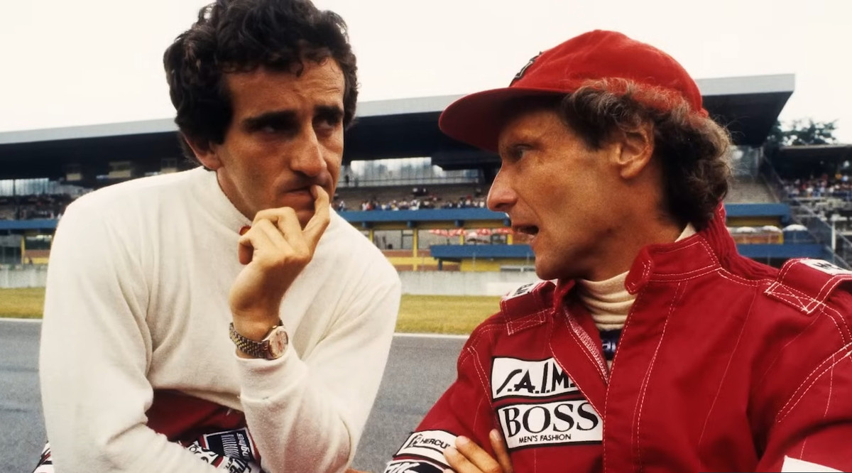 Гонщики Макларена в сезоні 1984 – Ален Прост (зліва) та Нікі Лауда (справа)