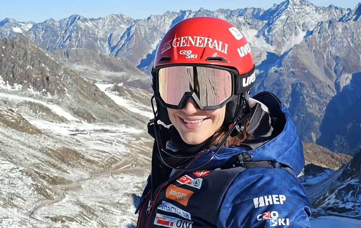 Леона Попович