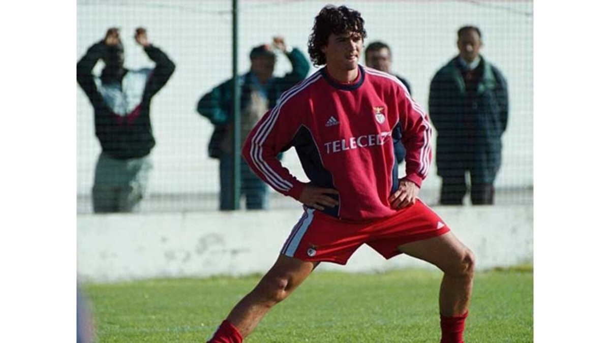 Тоте у Бенфіці, 2000 рік, record.pt