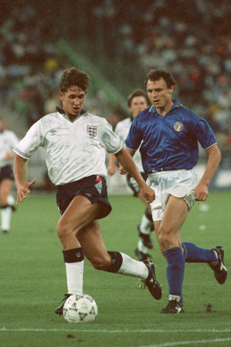 Гарі Лінекер проти П'єтро Верховода в матчі за третє місце чемпіонату світу 1990 року