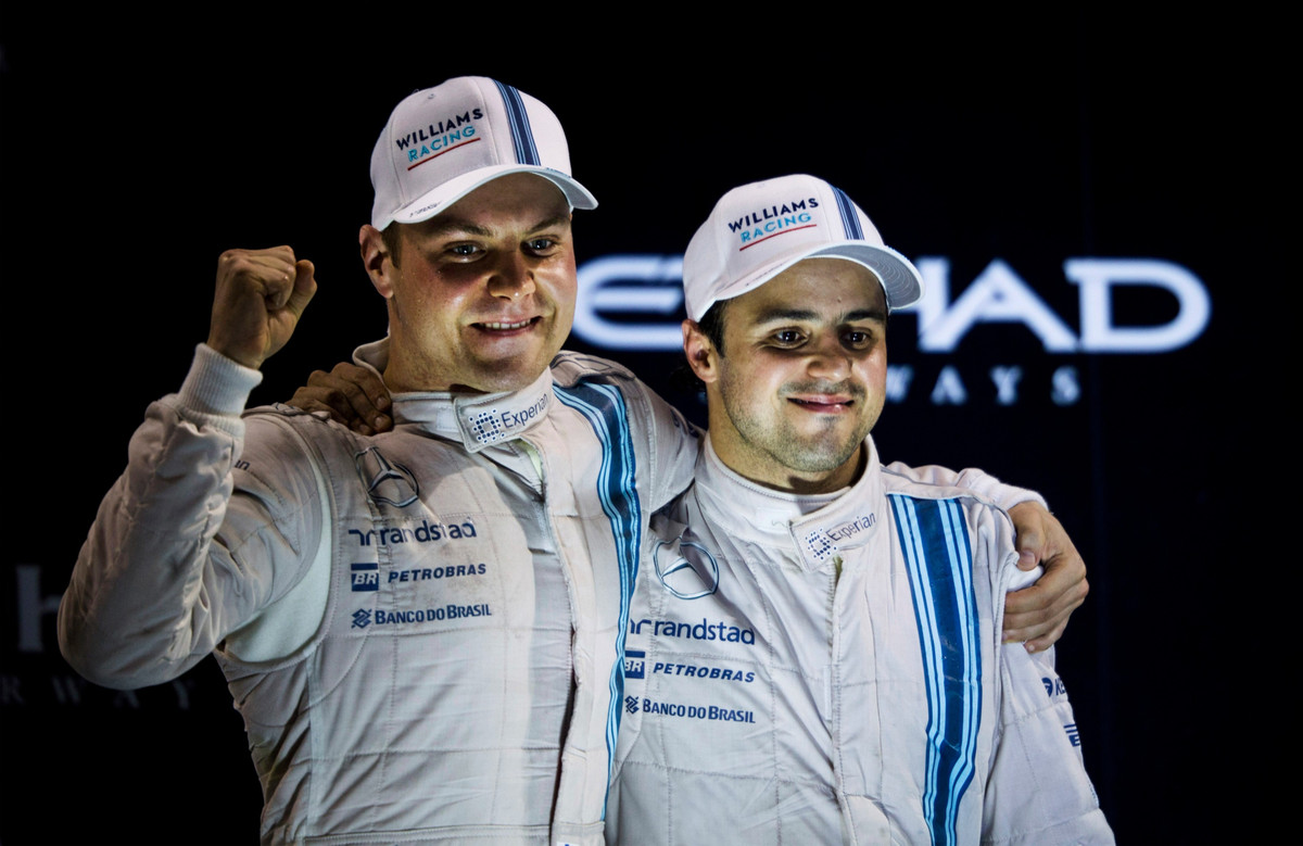 Вальтери Боттас (3 место) и Фелипе Масса (2 место) после Гран-при Абу-Даби 2014