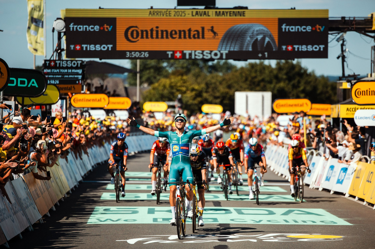 Джонатан Мілан