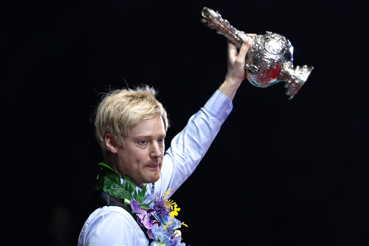 Ніл Робертсон