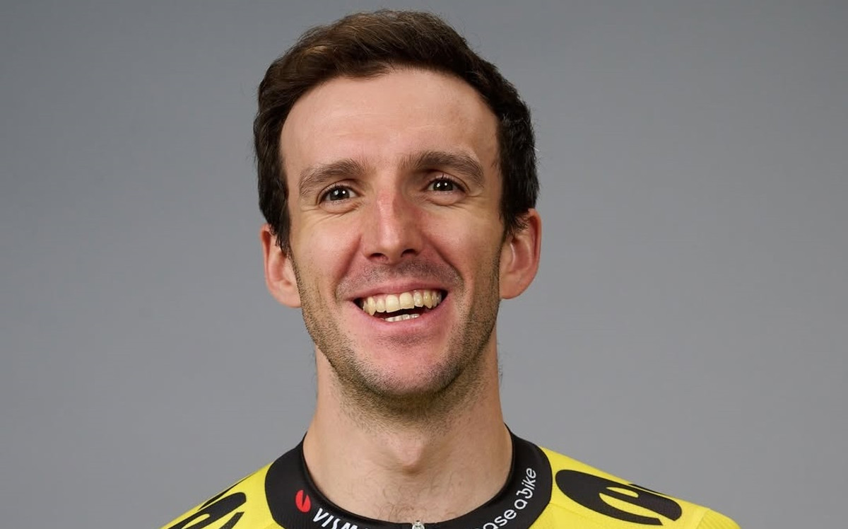 Саймон Єйтс