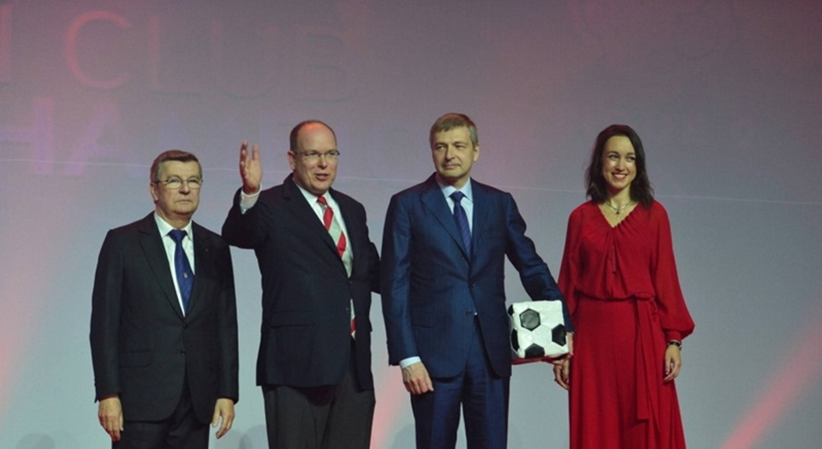 Де Брейн, Альбер ІІ, Риболовлєв і Бершеда, lequipe.fr