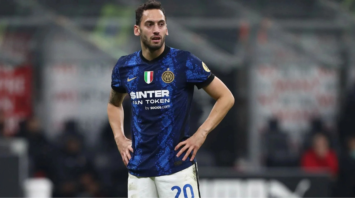 Хакан Чалханоглу