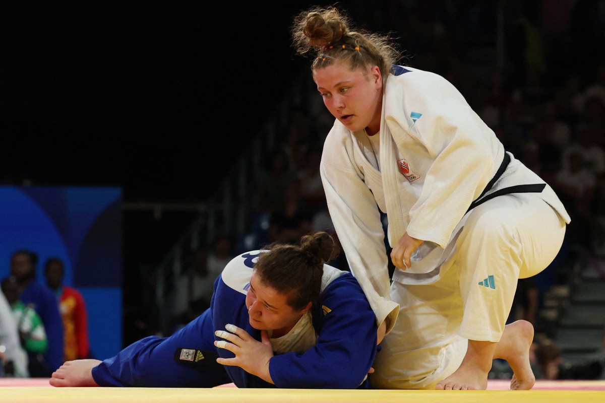 Христина Гоман у синьому кімоно